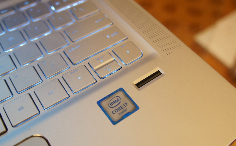 10 điều bạn có thể bỏ qua để giảm chi phí mua laptop 10 điều bạn có thể bỏ qua để giảm chi phí mua laptop