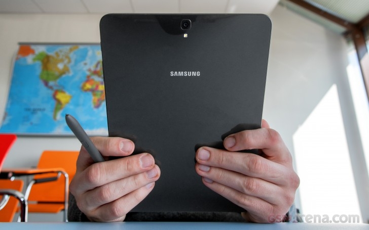 [MWC2017] Trên tay Samsung Galaxy Tab S3