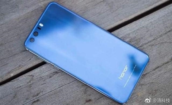 Lộ hình ảnh Huawei Honor 9: rất giống Xiaomi Mi 6 Lộ hình ảnh Huawei Honor 9: rất giống Xiaomi Mi 6