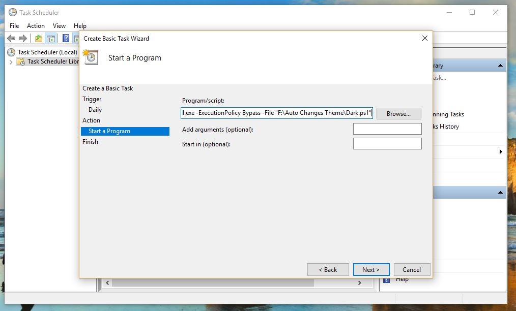 Thiết lập Window 10 tự chuyển sang nền đen khi tối