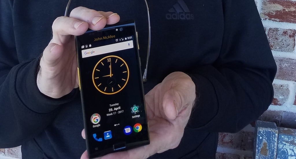 Điện thoại bảo mật John McAfee Privacy Phone ra mắt