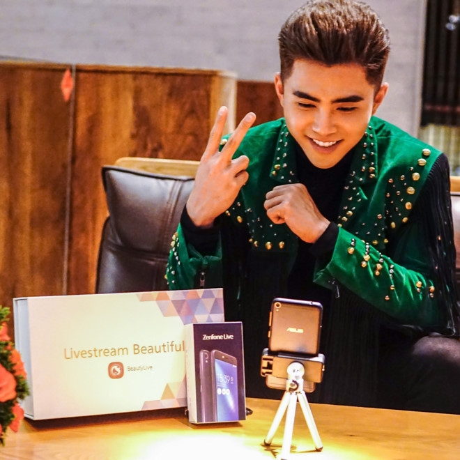 Kaity Nguyễn làm gương mặt đại diện cho ZenFone Live