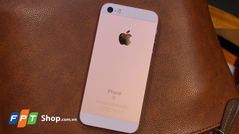 iPhone SE đứng đầu smartphone được hài lòng nhất iPhone SE đứng đầu smartphone được hài lòng nhất