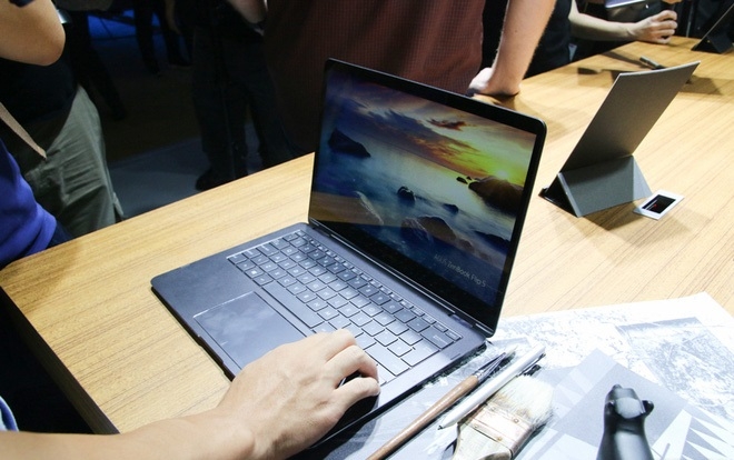 Trên tay laptop Asus tại sự kiện Computex 2017 Trên tay laptop Asus tại sự kiện Computex 2017