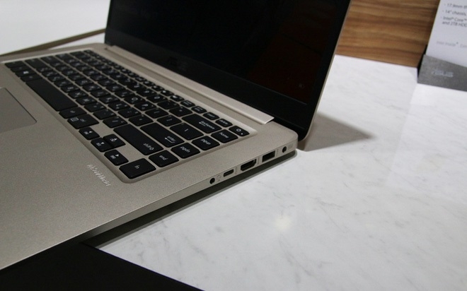 Trên tay laptop Asus tại sự kiện Computex 2017 Trên tay laptop Asus tại sự kiện Computex 2017