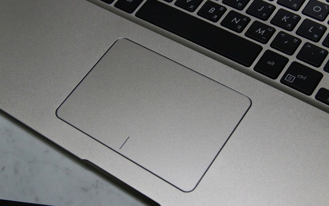 Trên tay laptop Asus tại sự kiện Computex 2017 Trên tay laptop Asus tại sự kiện Computex 2017