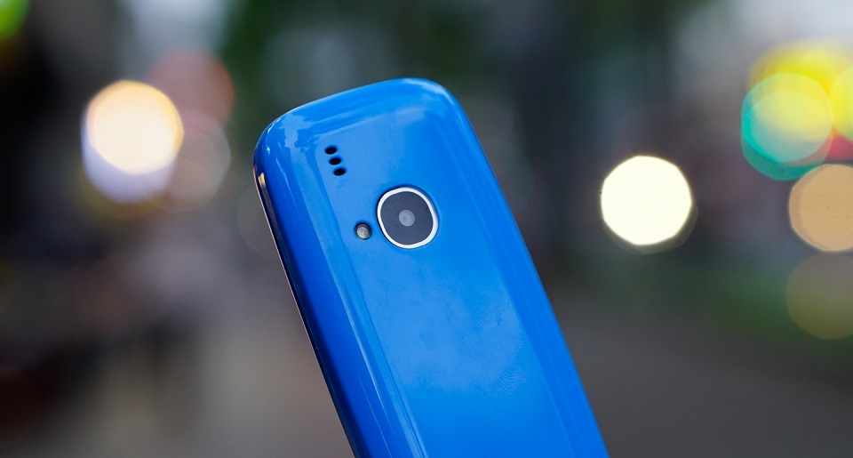 Trên tay Nokia 3310 nhái có giá chỉ bằng 1/3 máy mới