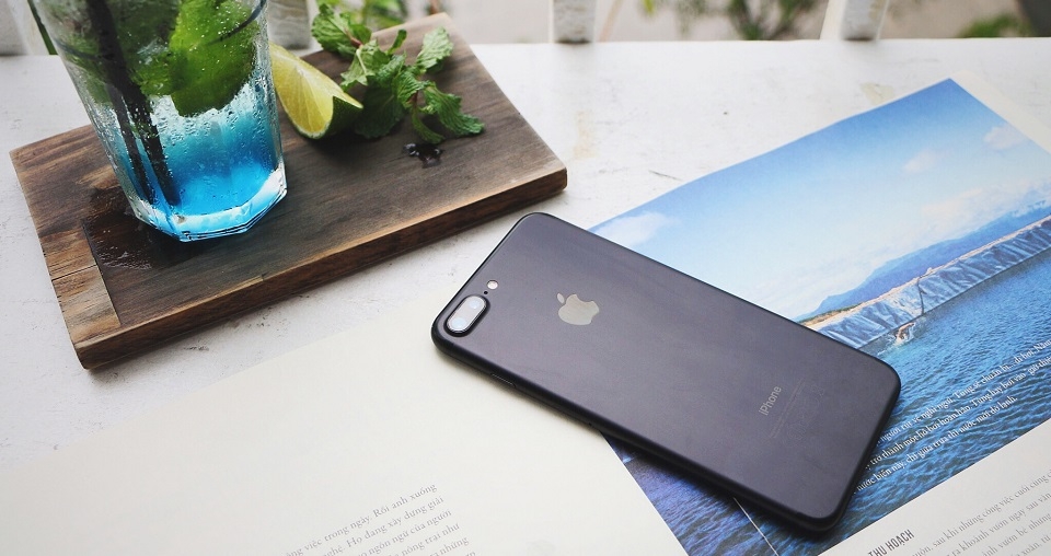 Có nên mua iPhone 7 hay đợi iPhone 8 ra mắt