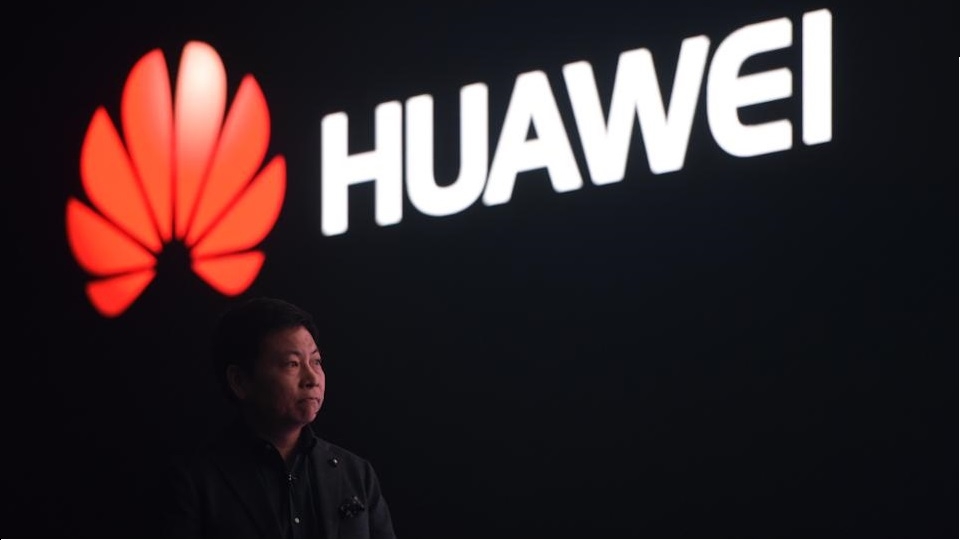 CEO Huawei thông báo sẽ phát triển chip Huawei AI 