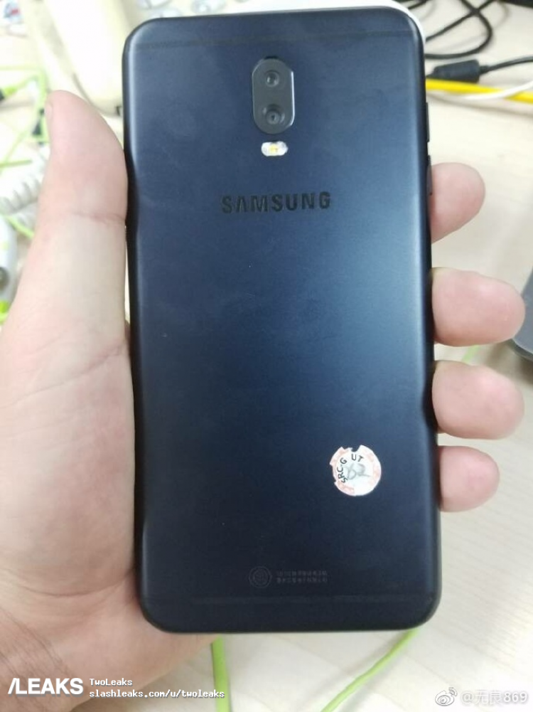 Rò rỉ ảnh trên tay Galaxy J7 2017 thực tế