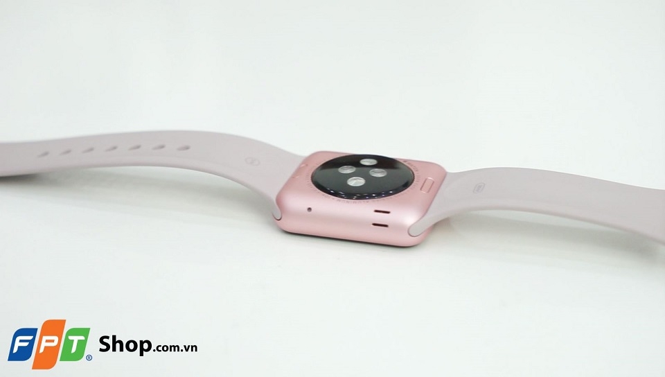 Người dùng Apple Watch đời đầu có thế được đổi mới