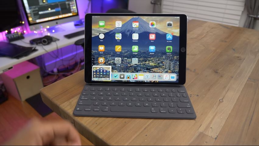 Phụ kiện Smart Keyboard cho iPad Pro 10.5 inch