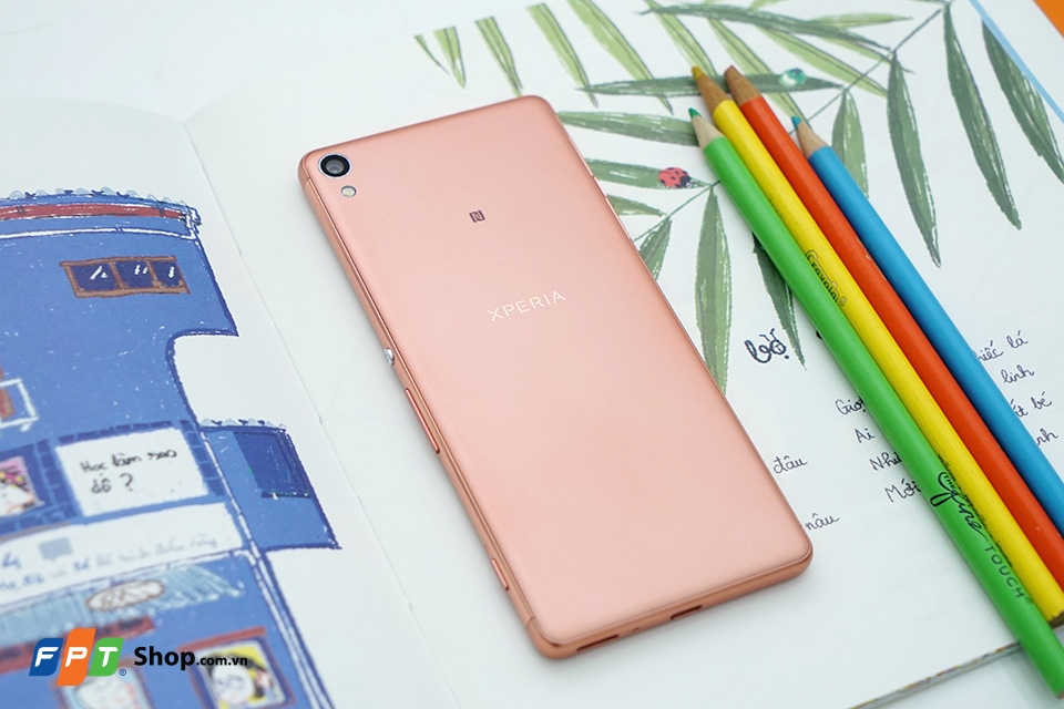 7 triệu: Sony Xperia XA có gì?