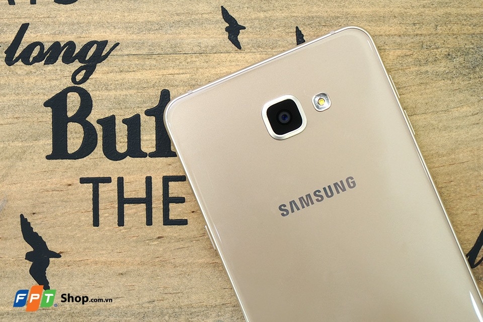 Mở hộp và trên tay Samsung Galaxy A9 Pro chính hãng