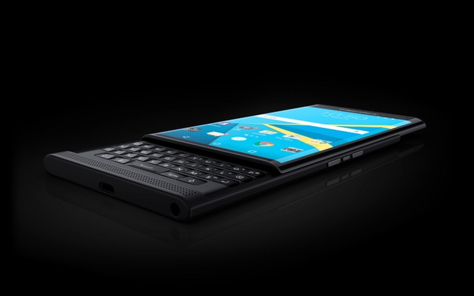 Blackberry Priv chạy nền tảng Android Blackberry Priv chạy nền tảng Android