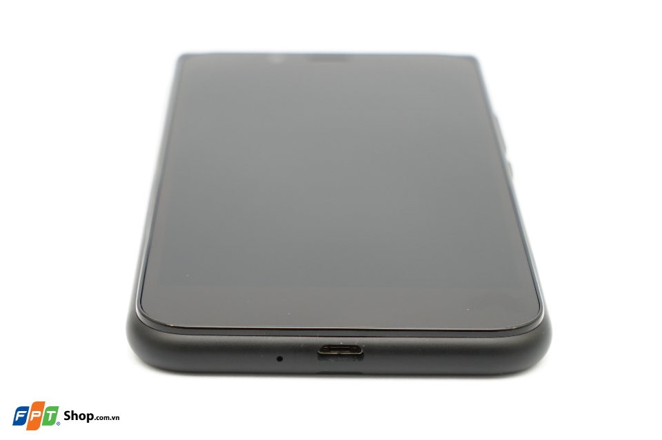 Mở hộp và trên tay smartphone Obi MV1 tại FPT Shop