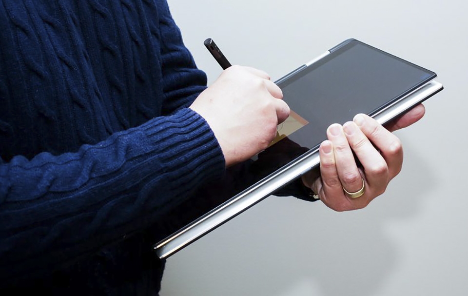 Dell XPS 15 2018 Stylus