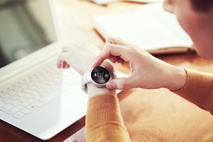 Samsung Gear S4