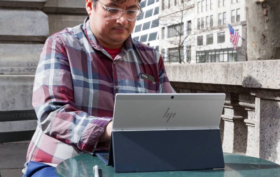 Đánh giá HP Envy x2 01