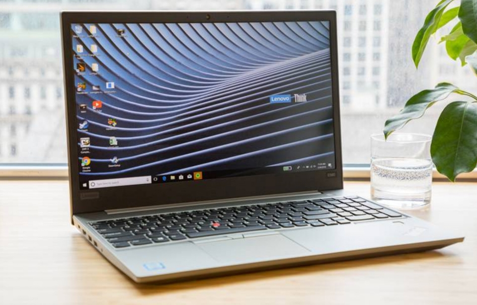 Đánh giá Lenovo ThinkPad E580 03