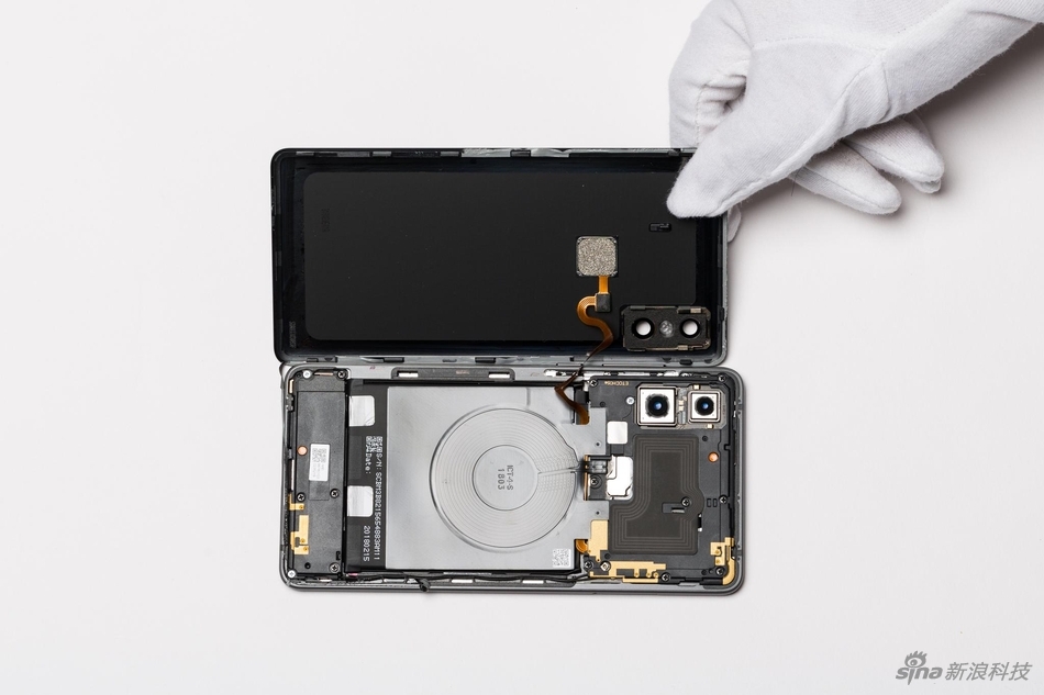 Mổ bụng Xiaomi Mi Mix 2S 03 Mổ bụng Xiaomi Mi Mix 2S 03