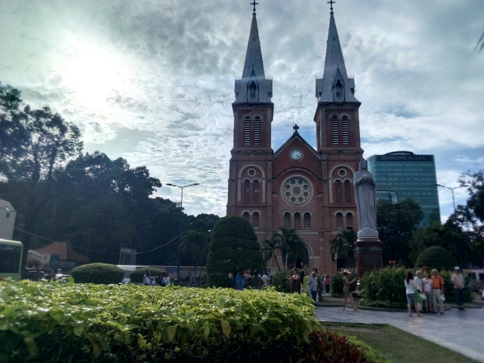 Đánh giá camera Itel S11 Plus 18