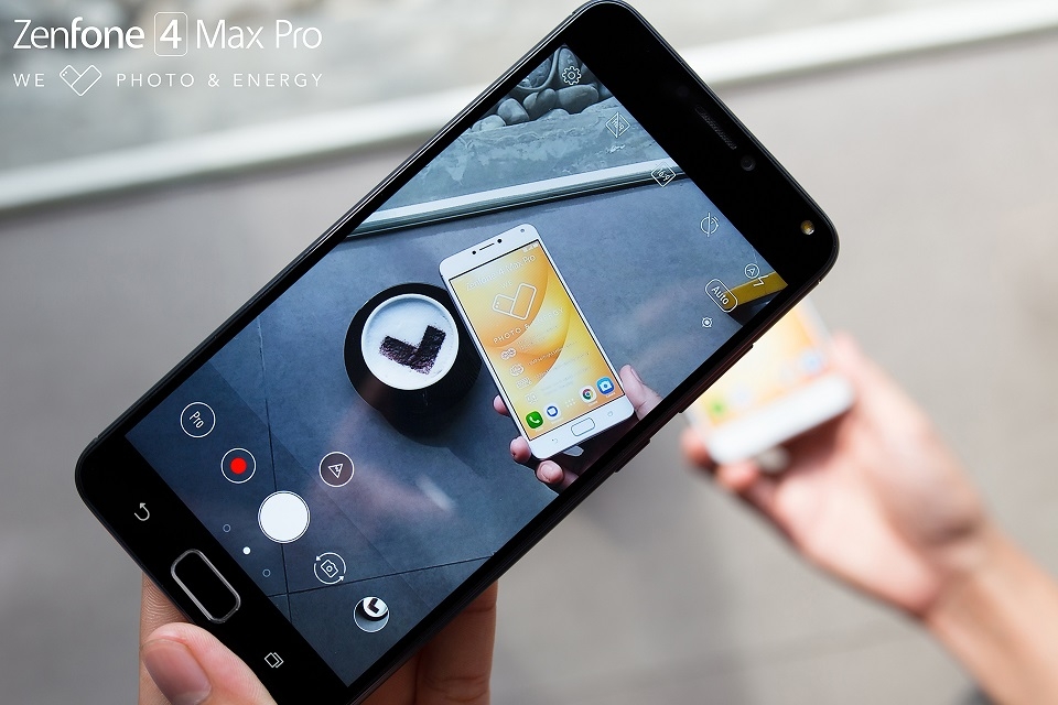Những ưu điểm Asus Zenfone 4 Max Pro 02