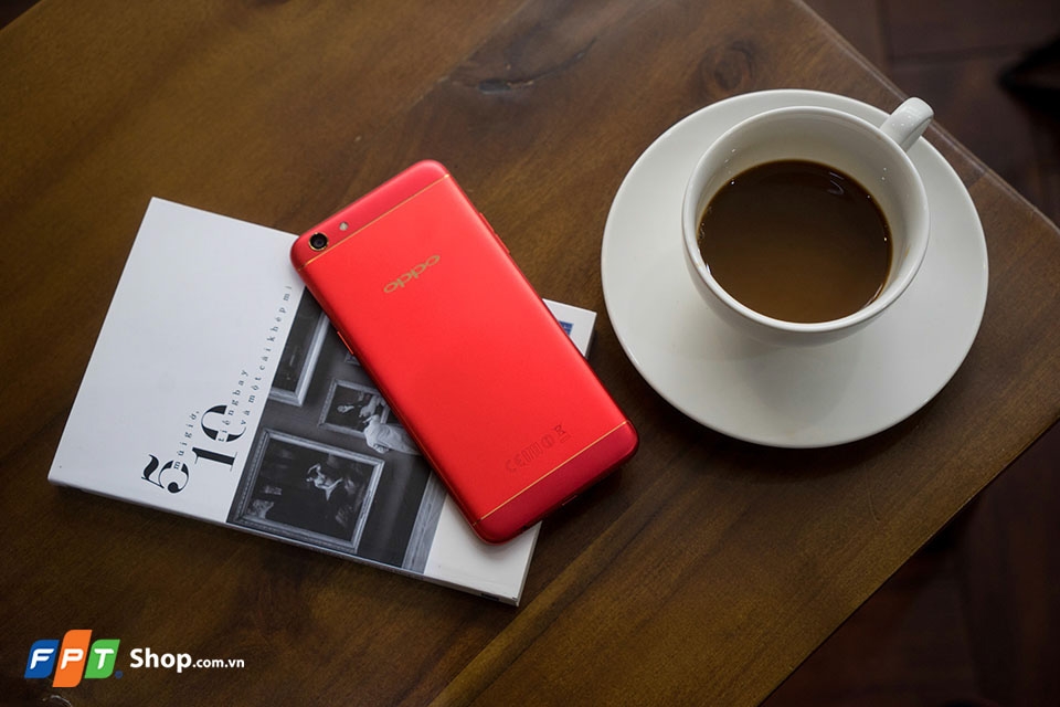 OPPO F3 cá tính qua phiên bản đỏ 04