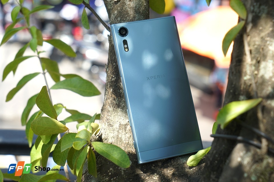 Mua Xperia XZs nhận khuyến mãi khủng 04 Mua Xperia XZs nhận khuyến mãi khủng 04