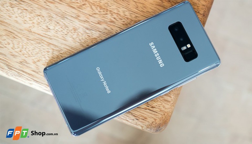 Note 8