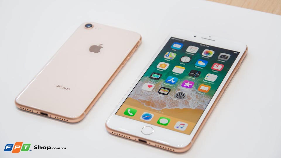 iPhone 8