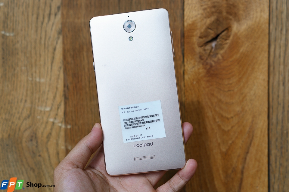 Trên tay Coolpad Sky 3 độc quyền tại FPTShop