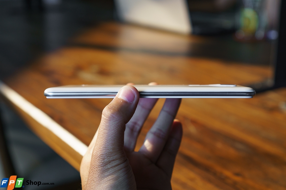 Trên tay LG G4 Stylus 2