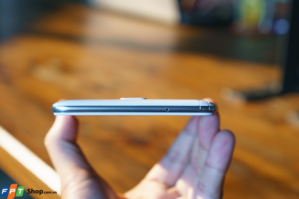 Trên tay LG G4 Stylus 2