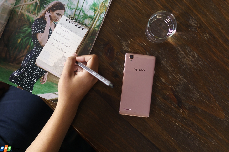 OPPO F1