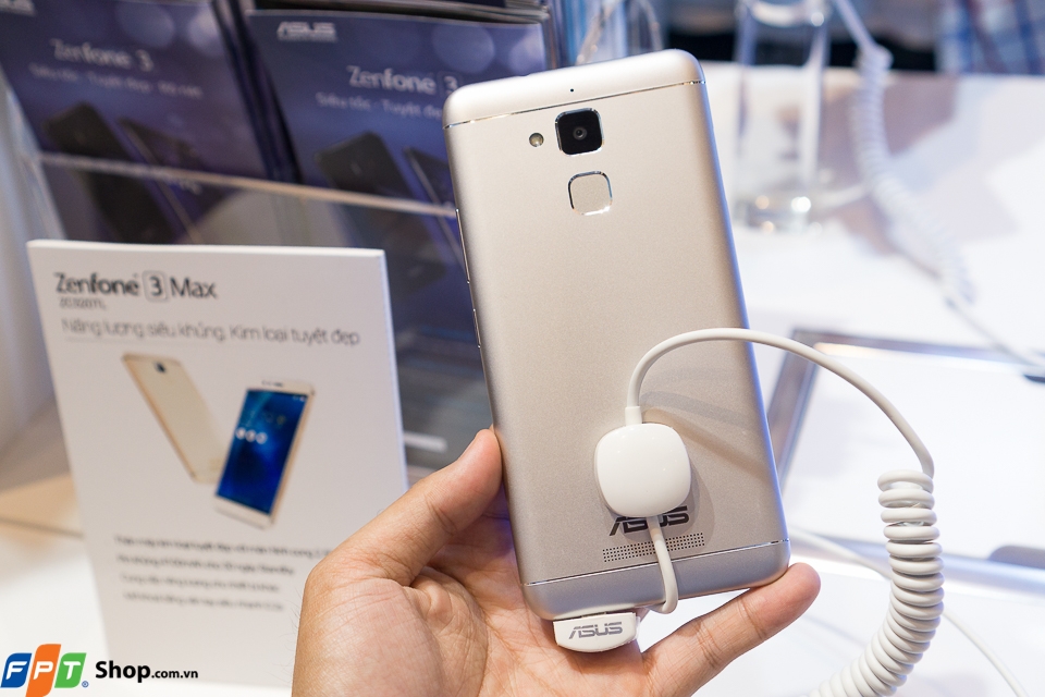 Trên tay ASUS ZenFone 3 Max