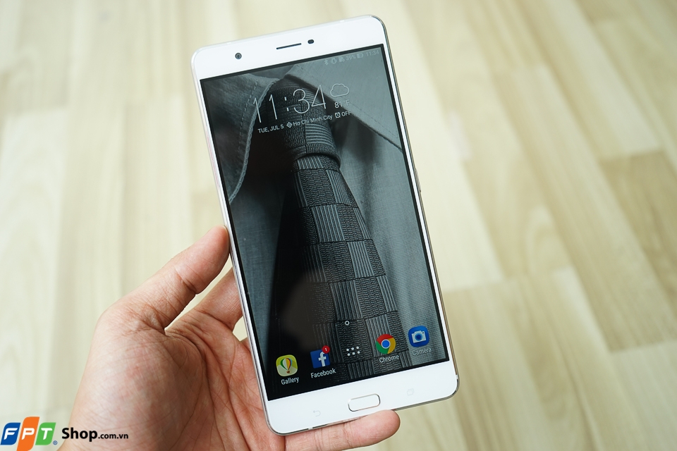 Trên tay ASUS ZenFone 3 Ultra Trên tay ASUS ZenFone 3 Ultra