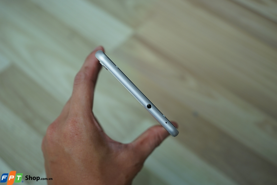 Trên tay ASUS ZenFone 3 Ultra Trên tay ASUS ZenFone 3 Ultra