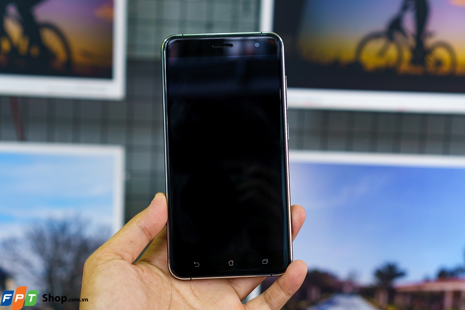 Trên tay ASUS ZenFone 3