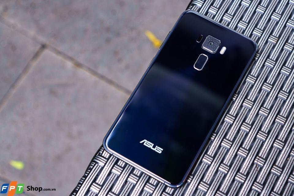 Trên tay ASUS ZenFone 3