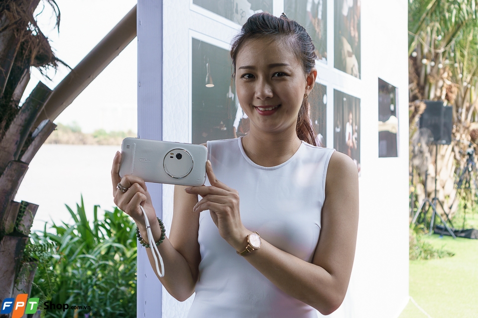 ASUS giới thiệu ZenFone Zoom tại Việt Nam