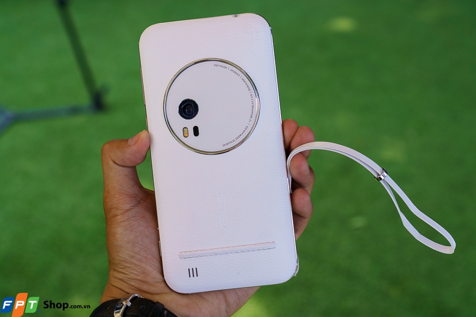 ASUS giới thiệu ZenFone Zoom tại Việt Nam