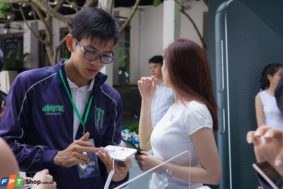 ASUS giới thiệu ZenFone Zoom tại Việt Nam