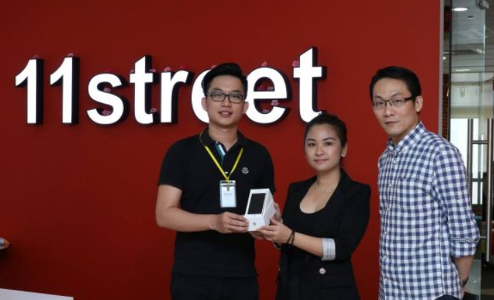 Cực sốc khi đặt mua iPhone 6s nhận được ổ khóa rẻ tiền