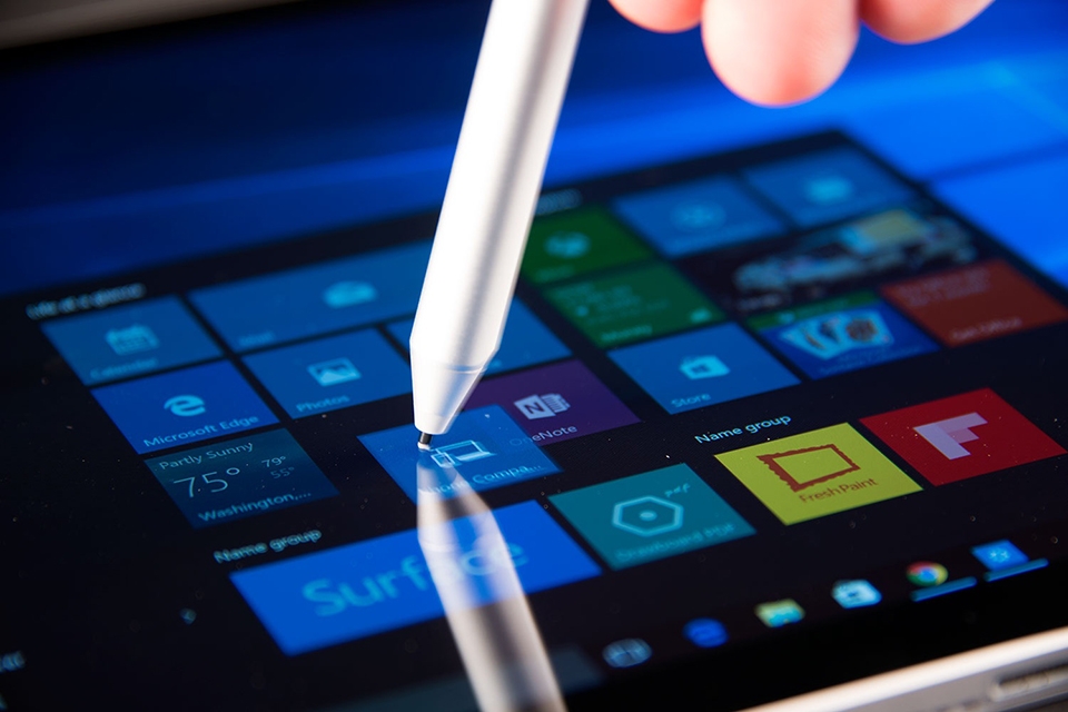 Microsoft phát triển công nghệ Pre Touch Sense