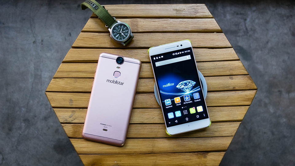 smartphone lên kệ trong tháng 3