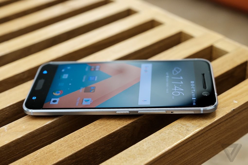 Trên tay HTC 10
