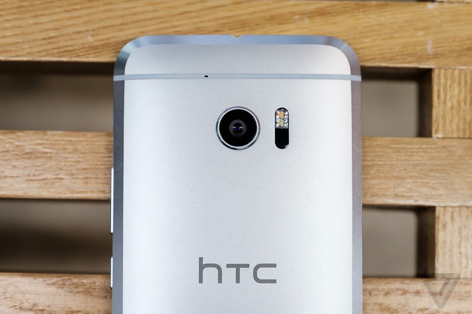 Trên tay HTC 10