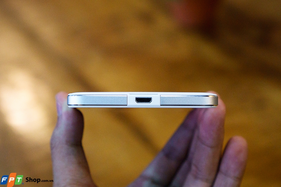 Trên tay Lumia 650 vừa mới ra mắt tại Việt Nam