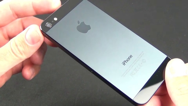 Apple chính thức ngưng hỗ trợ iOS mới trên iPhone 5 Apple chính thức ngưng hỗ trợ iOS mới trên iPhone 5